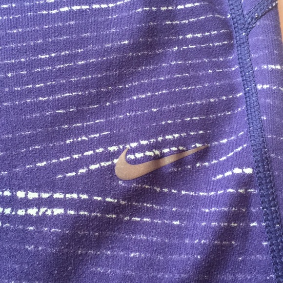 Nike Dri-Fit Leggings - Picture 2 of 3